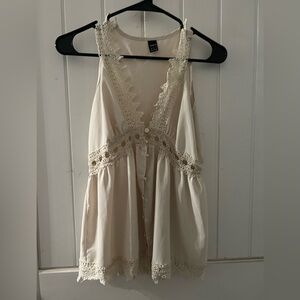 Cream Lace Trim Sleeveless Top